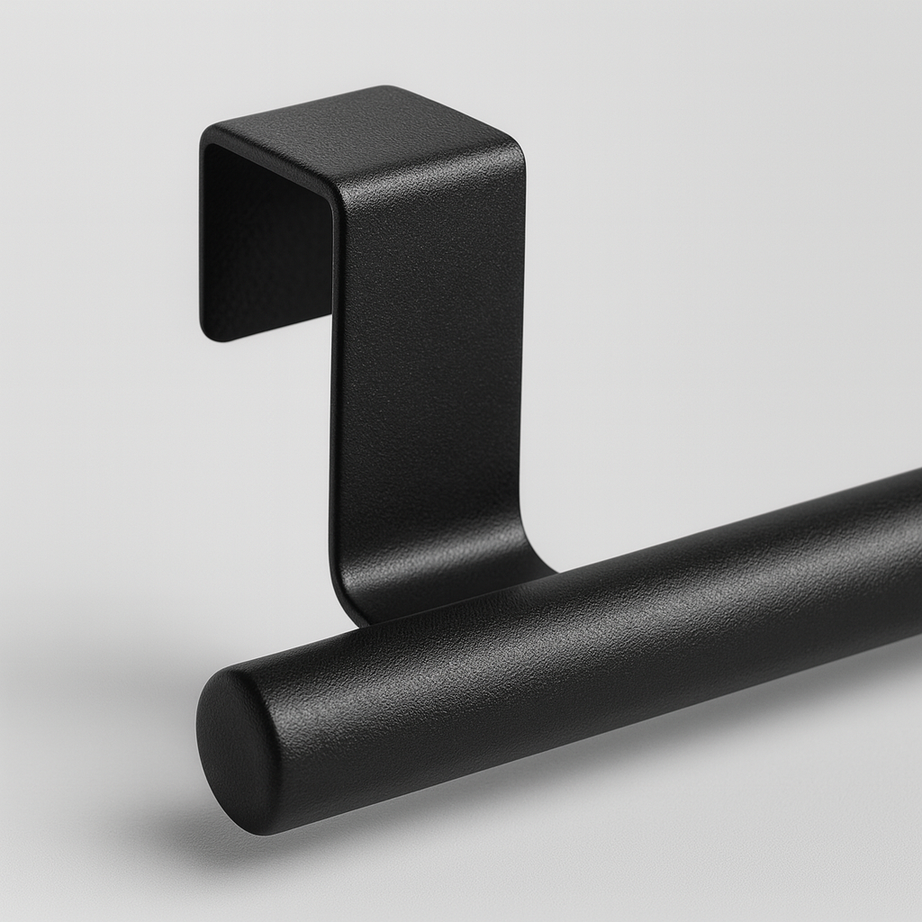 Ruimtebesparende handdoekhouder onder een aanrechtblad